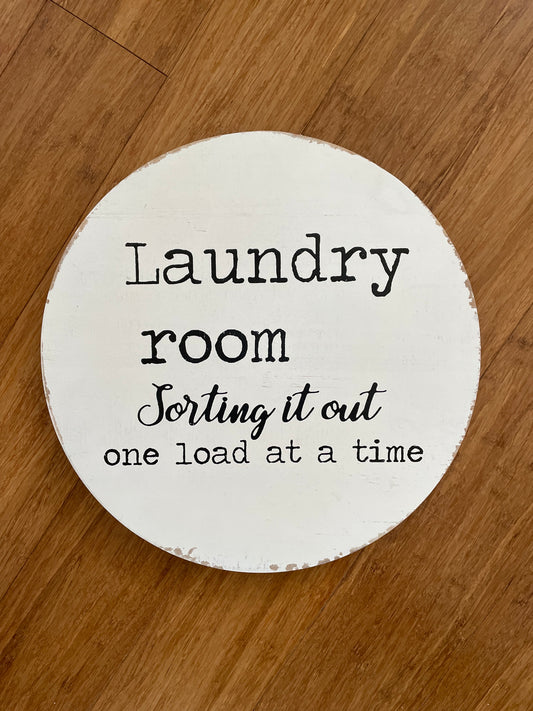 Round Laundry Sign